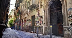 Front of property - Centro Storico Rooms (Napoli)