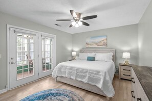 WiFi, bed sheets - 3 bedroom house in North Myrtle (North Myrtle Beach)