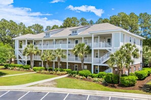 Exterior - Updated 2 bedroom 2 bath in barefoot landing (North Myrtle Beach)
