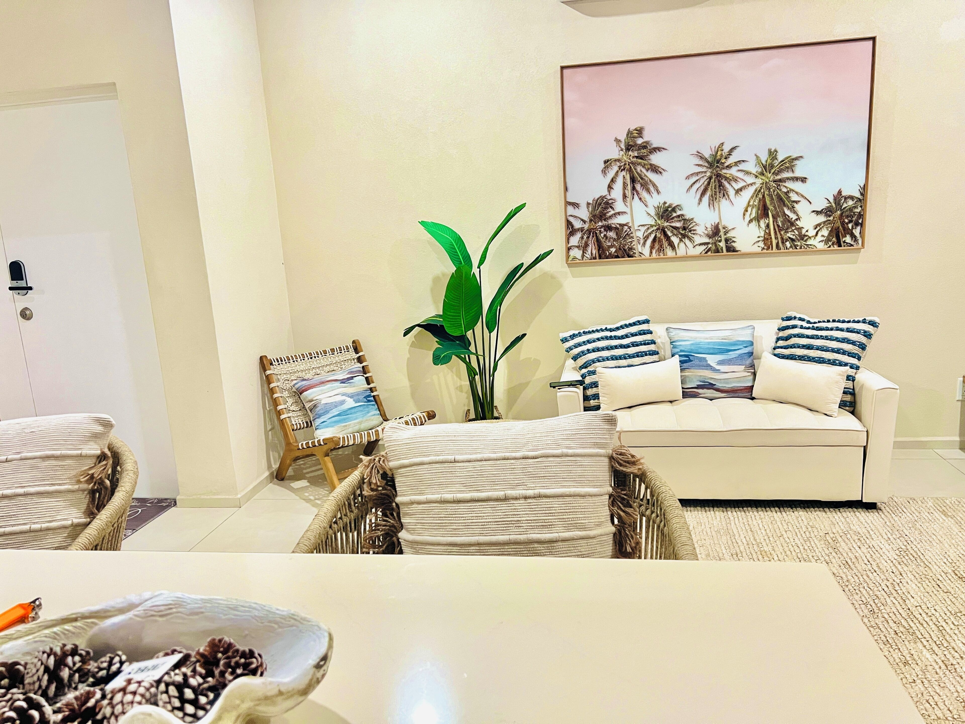 This Gated Community Offer A Tranquil 1-bedroom Condo With Pool & 5 Min To Beach - Barbados