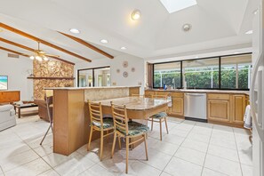 House, Multiple Beds, Pool Access, Garden View (St Christopher's Retreat) | Interior - St Christopher's Retreat (Vero Beach)