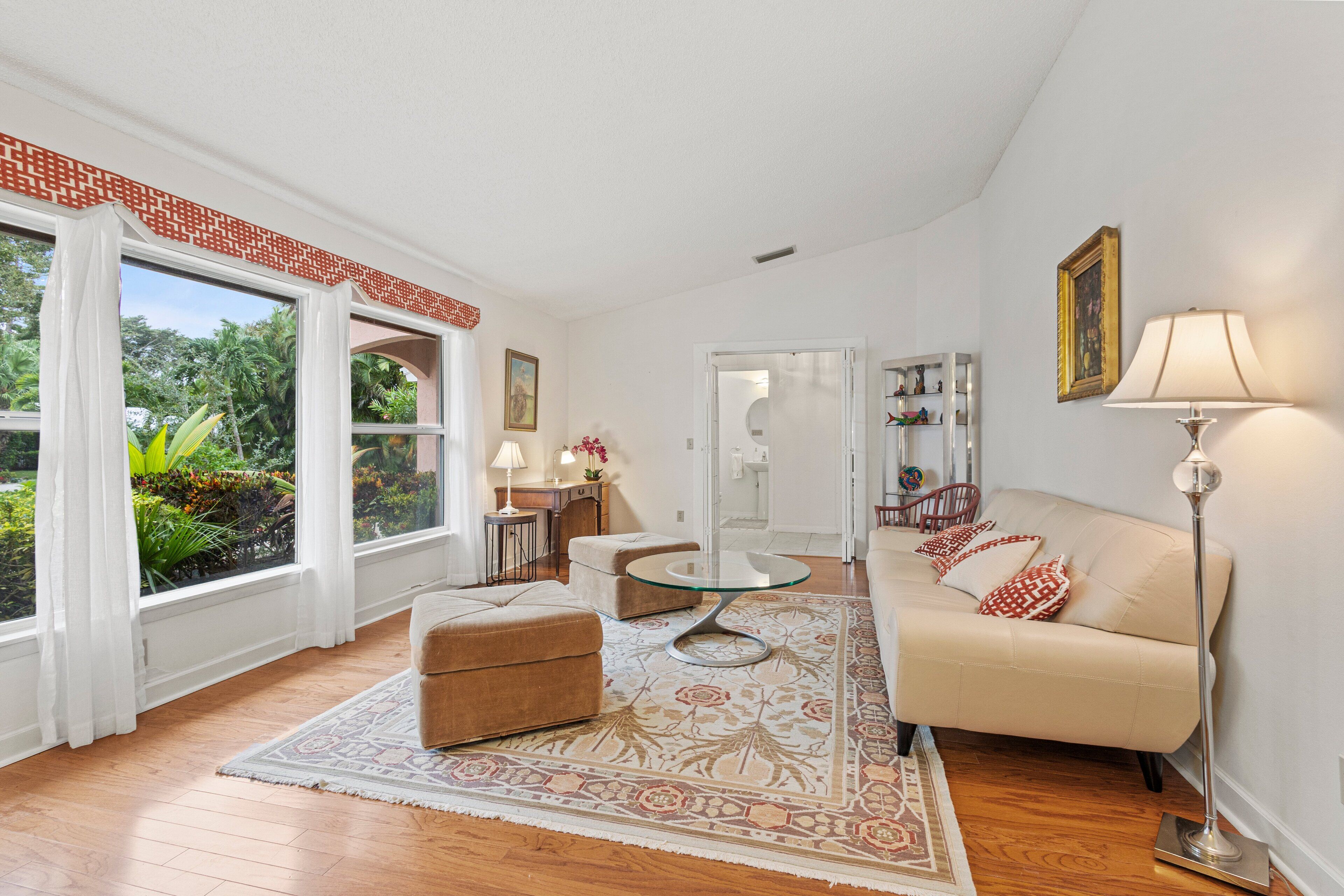 House, Multiple Beds, Pool Access, Garden View (St Christopher's Retreat) | Interior