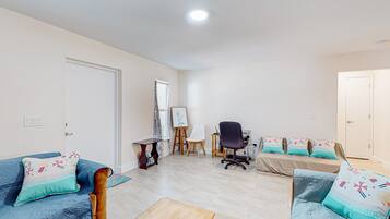 Rumah, Beberapa Tempat Tidur, patio, pemandangan kebun (Tropical Haven Retreat) | Area keluarga