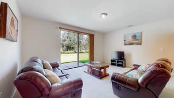 Casa, várias camas, varanda, vista para o jardim (Palm Bay Cove) | Área de estar