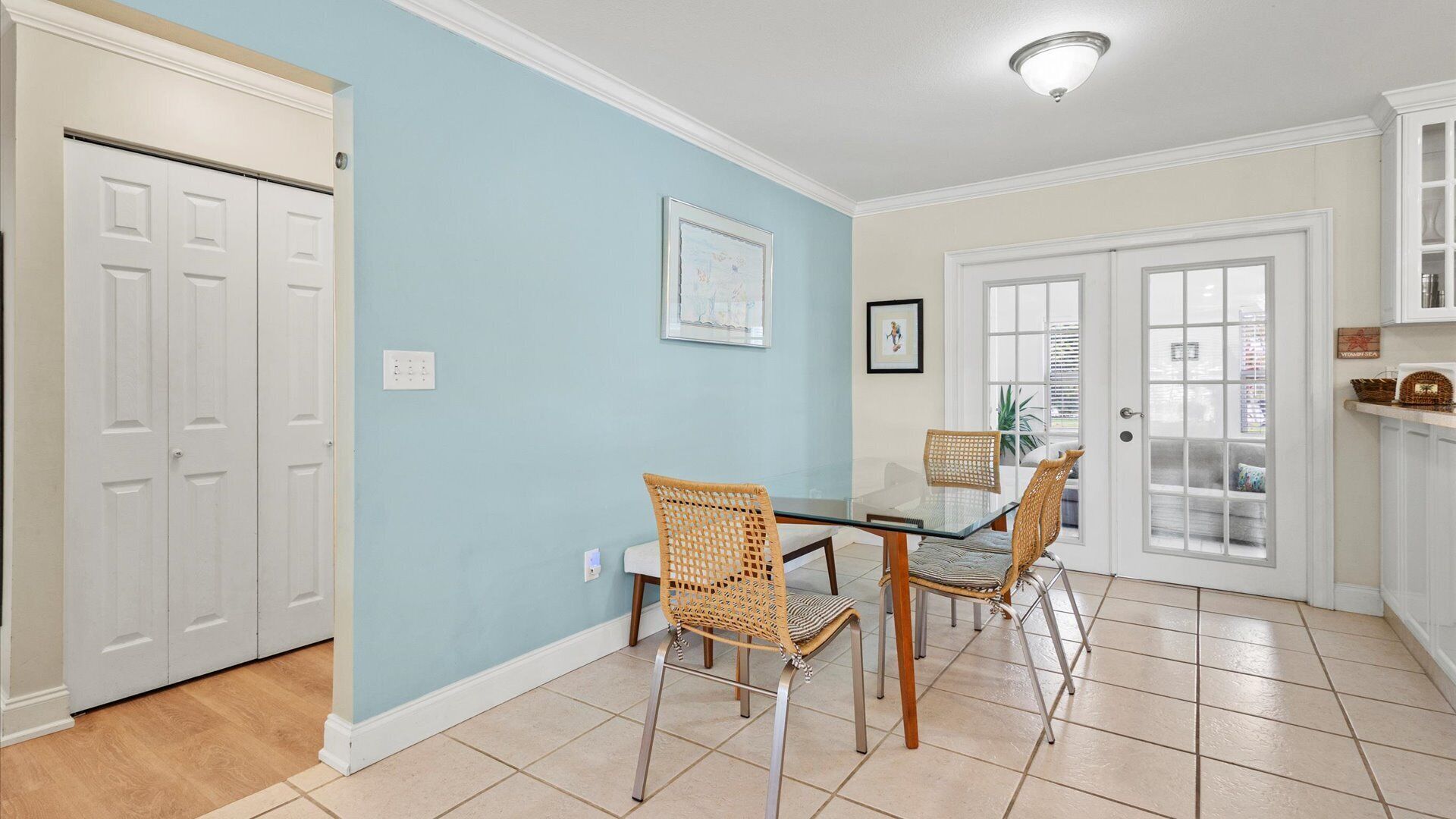 Ev, Birden Çok Yatak, Havuz Kullanımı (Lakehouse Sunsets) | Yemek sevisi