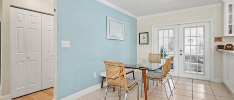 Σπίτι, Περισσότερα από 1 Κρεβάτια, Πρόσβαση στην Πισίνα (Lakehouse Sunsets) | Γεύματα