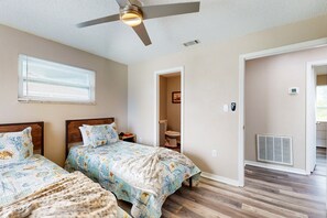 House, Multiple Beds, Balcony, Garden View (Paradise Dream Vacations #2) | 3 bedrooms, individually decorated, individually furnished, bed sheets - Paradise Dream Vacations #2 (Indialantic)