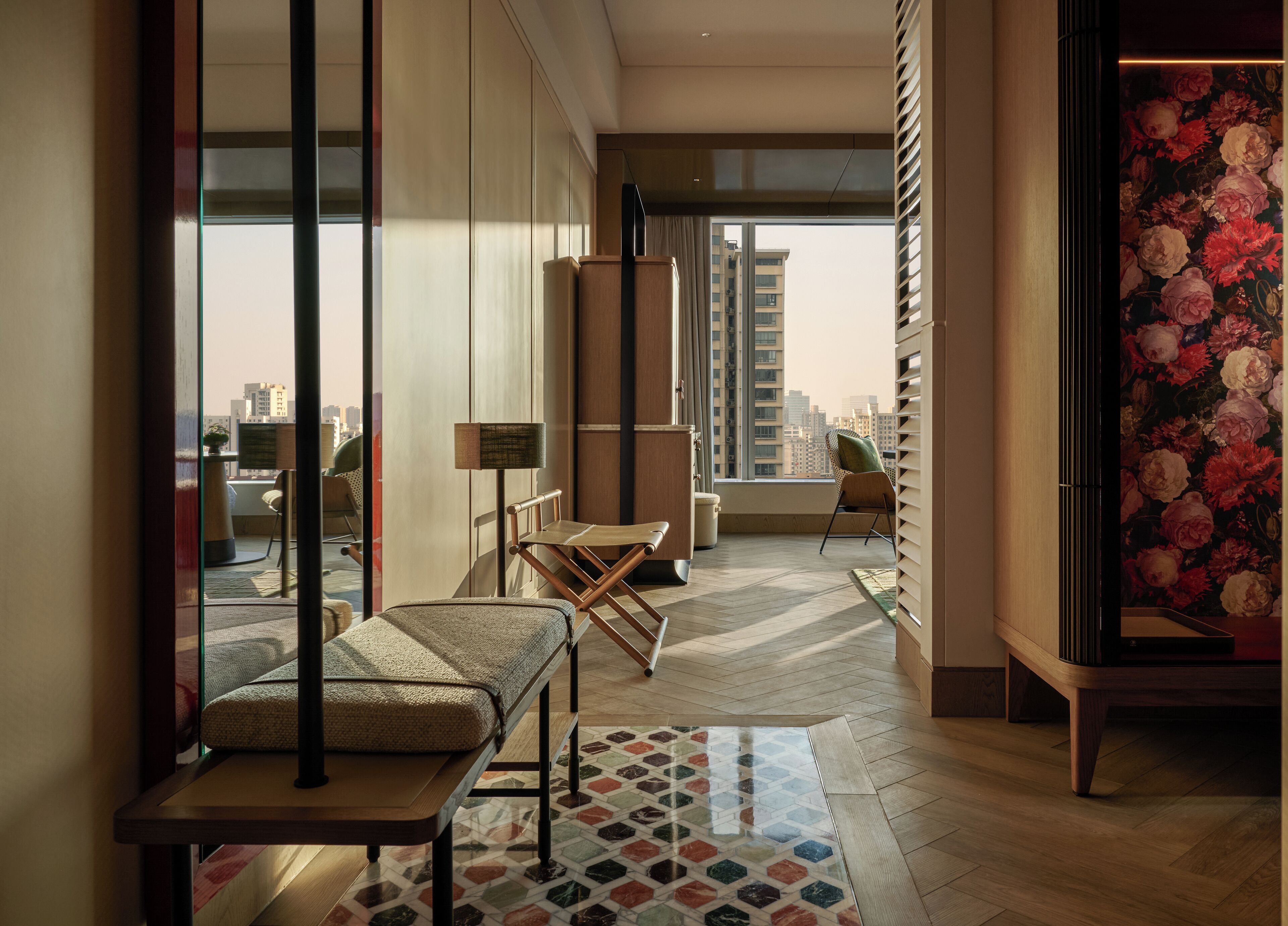 Free minibar items, in-room safe, free WiFi, bed sheets