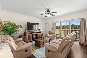 TV - One bedroom condo in Magnolia N. (Myrtle Beach)