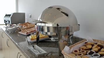 Desayuno buffet incluido todos los días