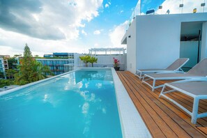 Pool - 2 BR Condo excellent location - Close to the beach (Playa del Carmen)