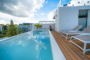 Pool - 2 BR Condo excellent location - Close to the beach (Playa del Carmen)