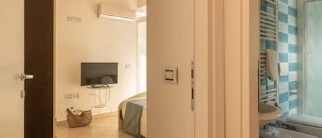 1 chambre, fer et planche Ă repasser, accĂšs au Wi-Fi (inclus)