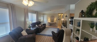 Gunter's Place: 3 Bedroom 2 Baths. Come relax with your whole family