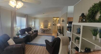 Gunter's Place: 3 Bedroom 2 Baths. Come relax with your whole family