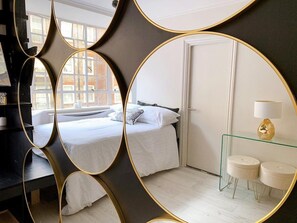 2 chambres, fer et planche à repasser, accès Internet, draps fournis