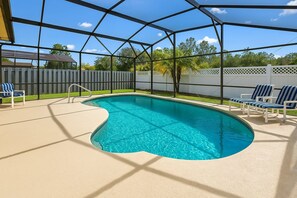 Pool - Indian Wells 3BR Home w/ Pool — 10 min to Disney (Kissimmee)