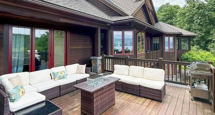 Sagamore View - Experience refined Adirondack luxury!