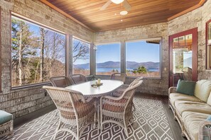 Dining - Sagamore View - Experience refined Adirondack luxury! (Bolton Landing)