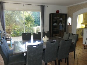 Dining - Maison de vacances La Marie Pierre Piscine et SPA (Allauch)