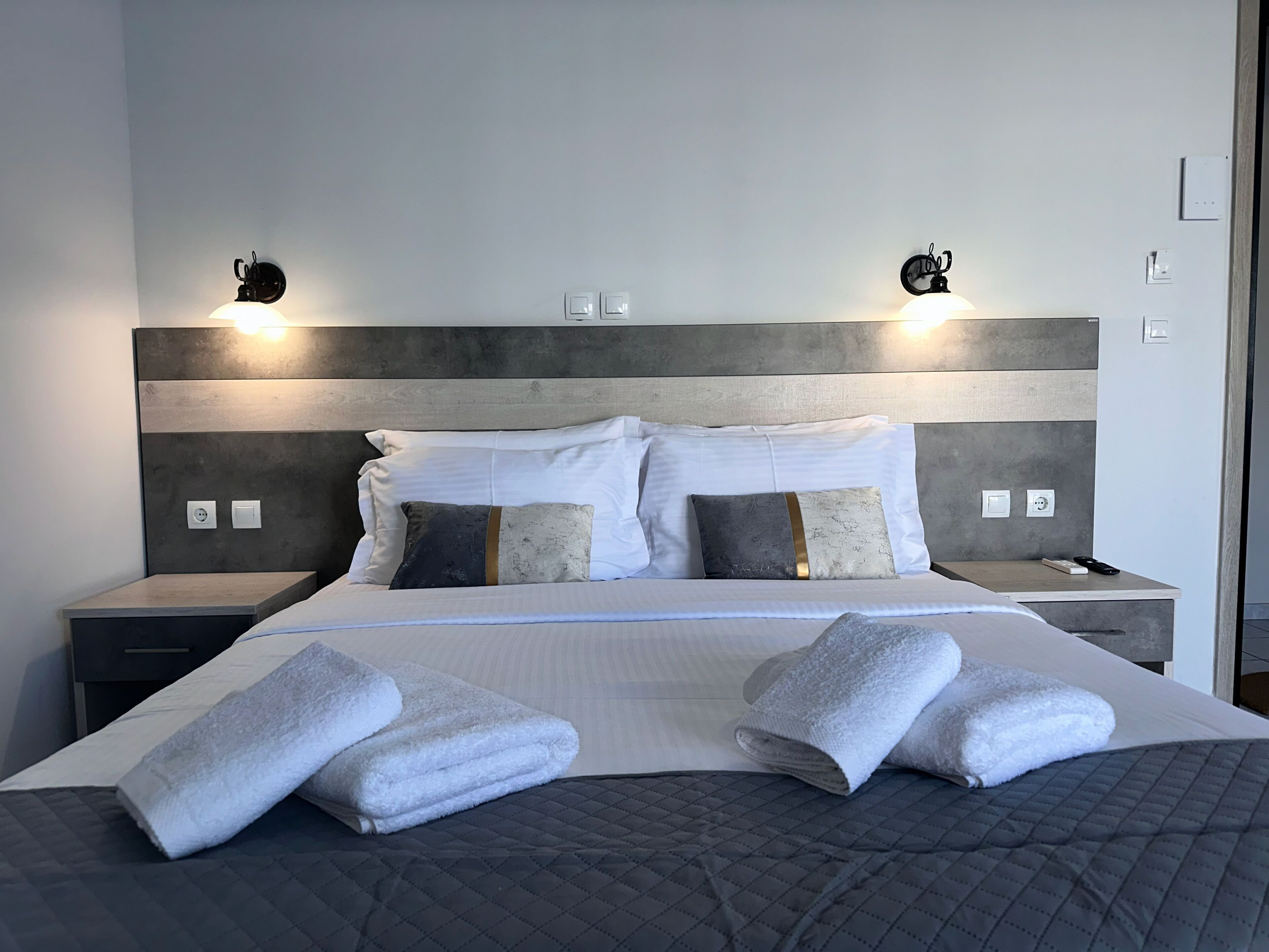 Suite estándar, no fumadores, balcón | Wifi gratis