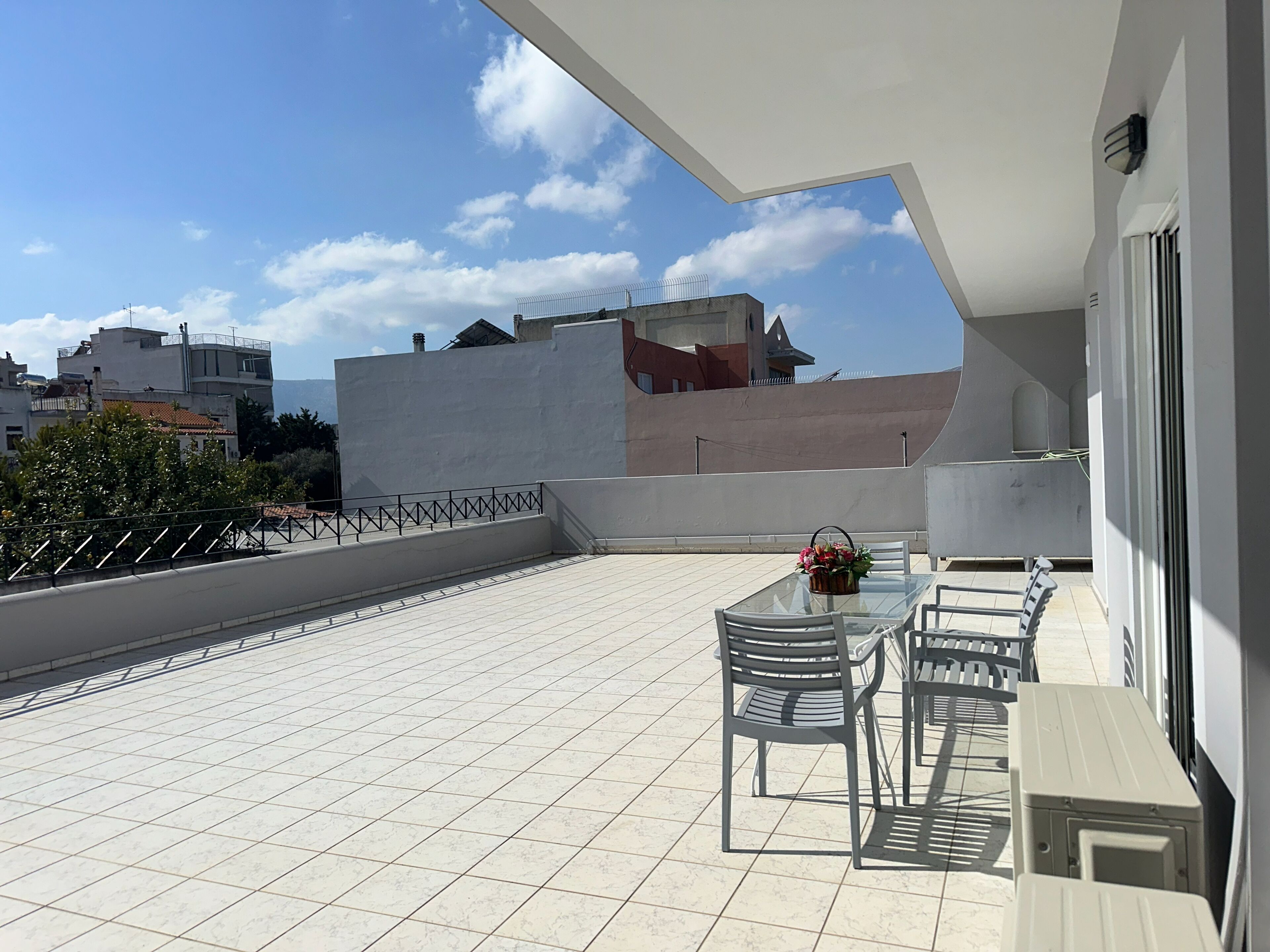 Deluxe-Suite, Verbindungszimmer, Stadtblick | Terrasse/Patio