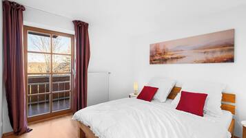 3 Schlafzimmer, Bügeleisen/Bügelbrett, WLAN, Bettwäsche