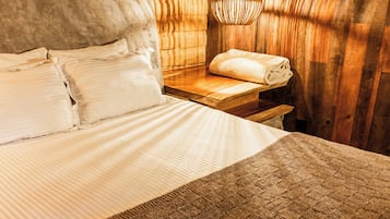 Cortinas blackout, tabla de planchar con plancha y wifi gratis