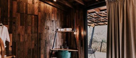 Blackout curtains, iron/ironing board, free WiFi