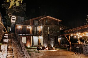 บริเวณภายนอก