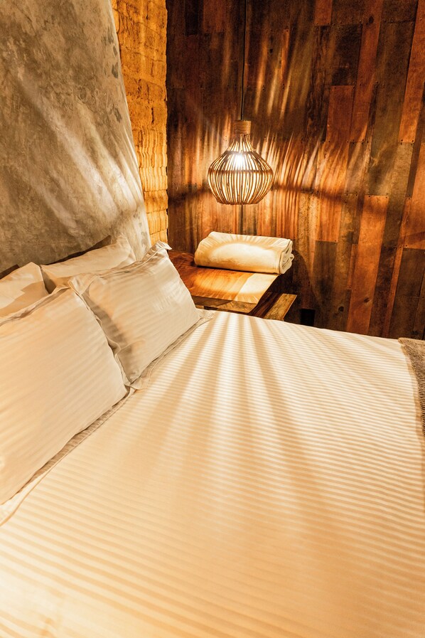 Deluxe Double Room, Balcony, Mountain View | Blackout drapes, iron/ironing board, free WiFi - Campanario Hotel Spa (San Mateo Río Hondo)