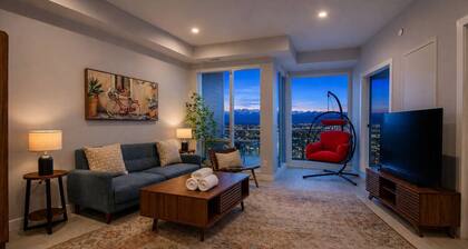 Kensington 2 King Bed| Skyline| Gym| | UG Parking