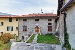 Exterior - Camera dello Scudiero - Pescate - Lecco (Lecco)