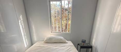 1 dormitorio y ropa de cama