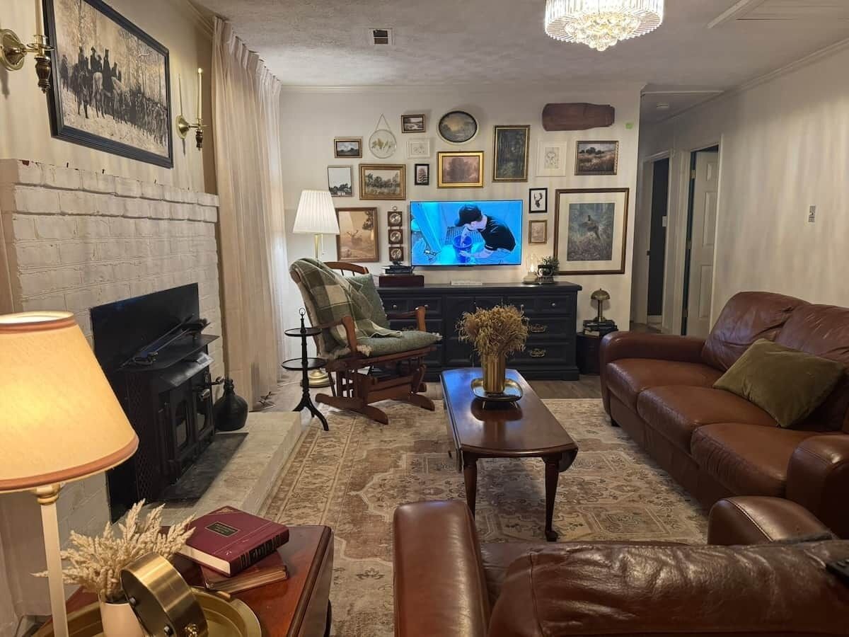 Téléviseur, foyer