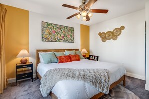 7 chambres, fer et planche à repasser, Wi-Fi gratuit, draps fournis