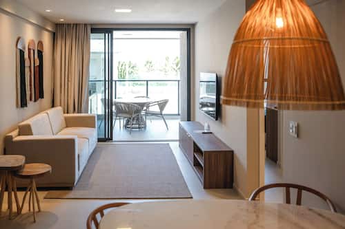 Apartamento | Área de estar | Smart TV 42 polegadas com canais digitais