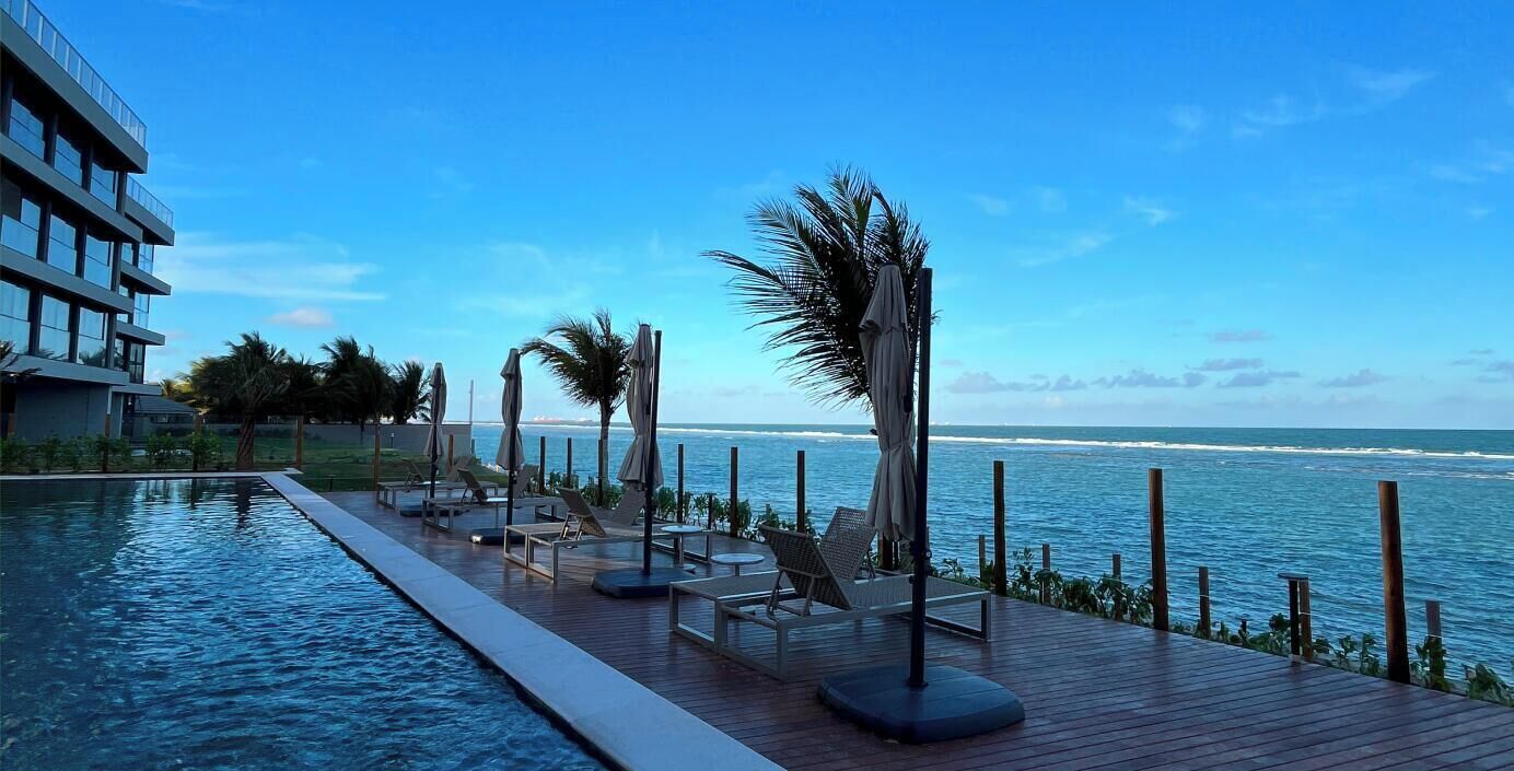 2 個室外泳池；泳池傘、躺椅