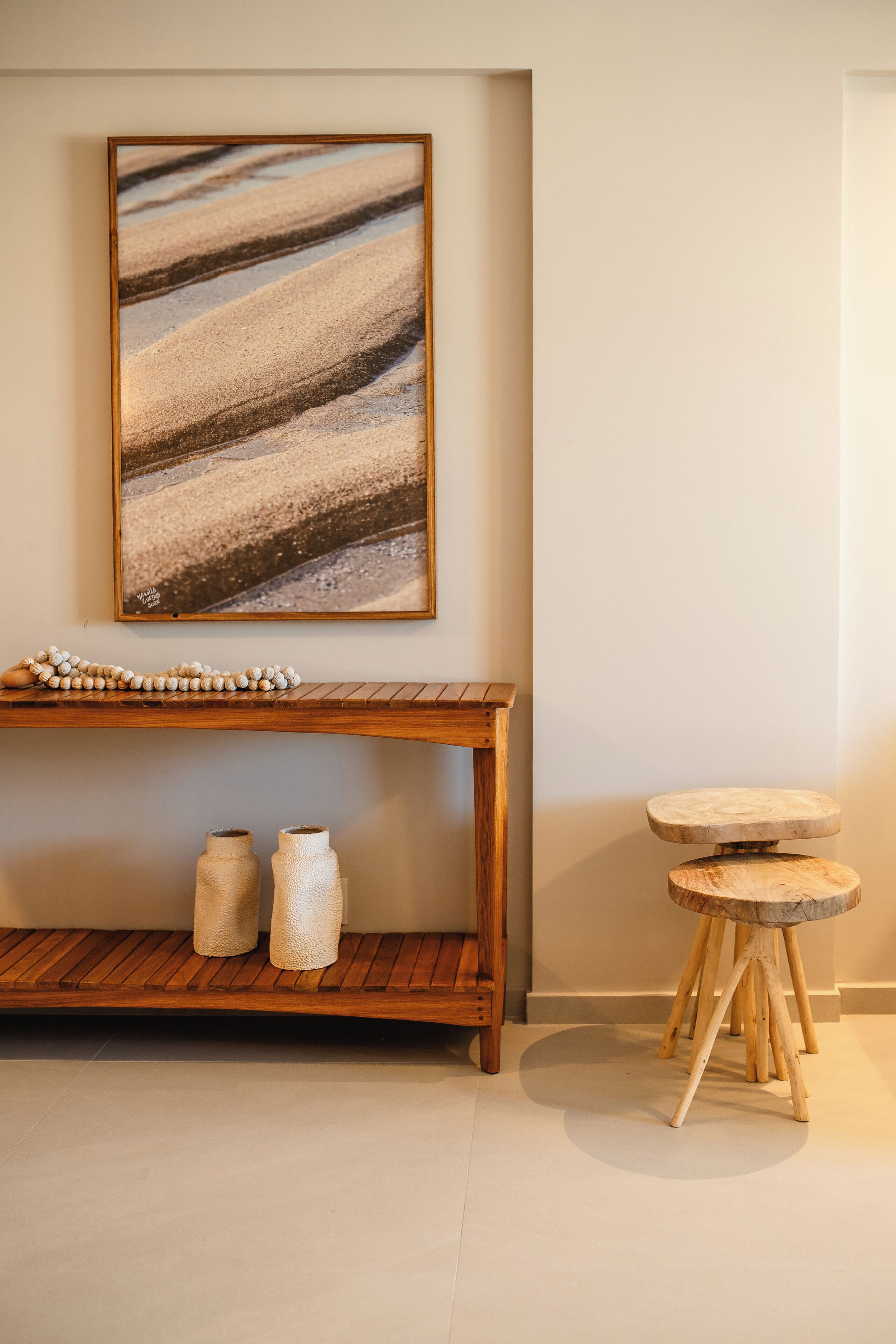 Apartment | Living area | 42-inch Smart TV with digital channels