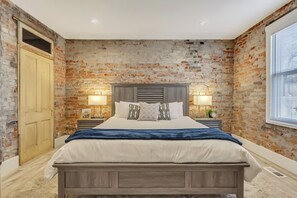 3 bedrooms, free WiFi, bed sheets