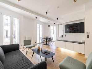 TV - Villa Royale - Luxurious 3 bedrooms near Croisette (Cannes)