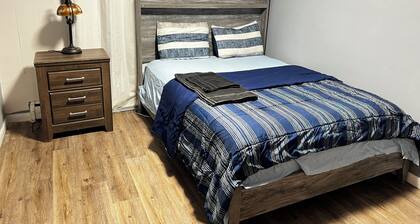 Fantastic 2-bedroom apartment with AC in charming Fargo