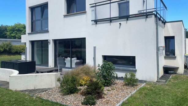Terrace/patio - Modern house near the sea (Trébeurden)