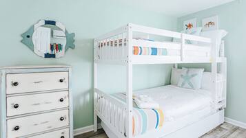 2 bedrooms, desk, iron/ironing board, travel crib