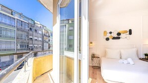 Unclassified image, 4 of 86, button - Goa Square Guesthouse by Lisbon with Sintra (Amadora)