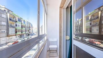 Kamar Single Deluks, balkon | Interior