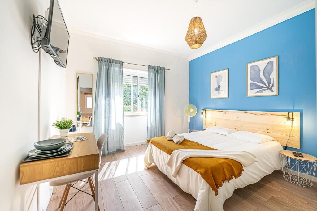 مكواة/لوح كي وواي فاي مجانًا