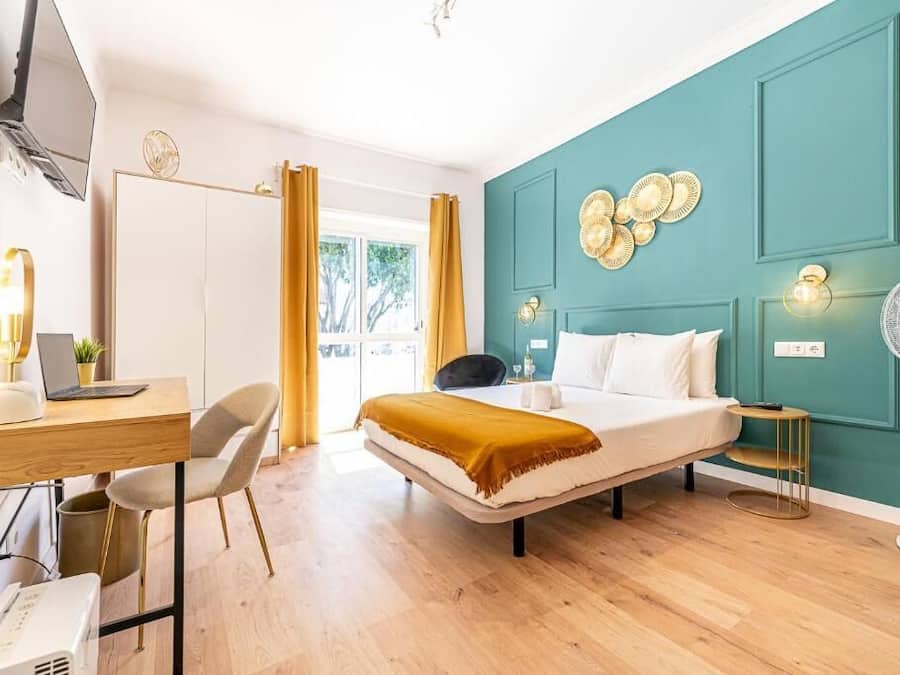 Double Room, Balcony