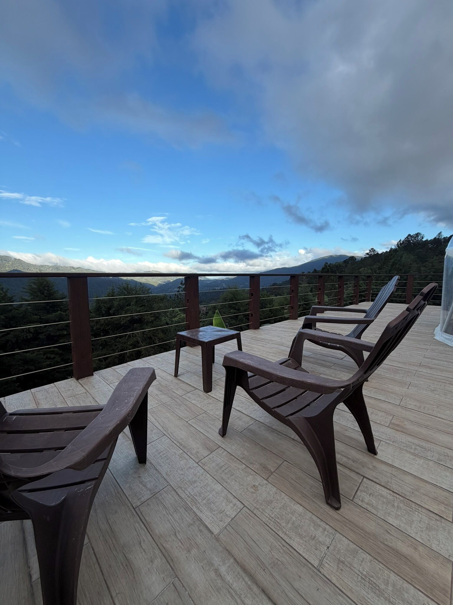 Familien-Vierbettzimmer, Bergblick | Terrasse/Patio