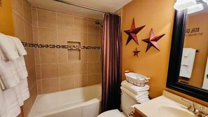 Hair dryer, towels, soap, toilet paper - The Ranch at River Breeze Getaway (River Ranch)